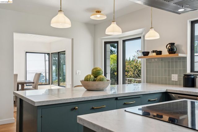 38 Highgate, Kensington, CA 94707