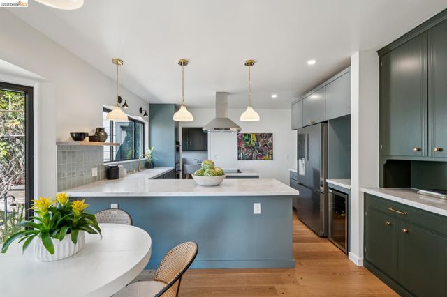 38 Highgate, Kensington, CA 94707