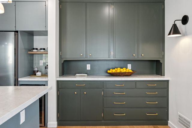 38 Highgate, Kensington, CA 94707