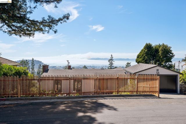 38 Highgate, Kensington, CA 94707