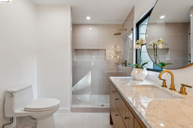 38 Highgate, Kensington, CA 94707