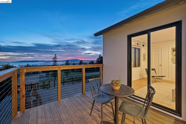 38 Highgate, Kensington, CA 94707