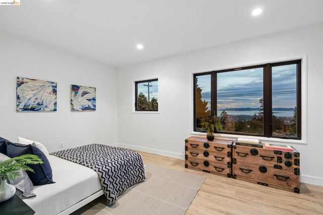38 Highgate, Kensington, CA 94707