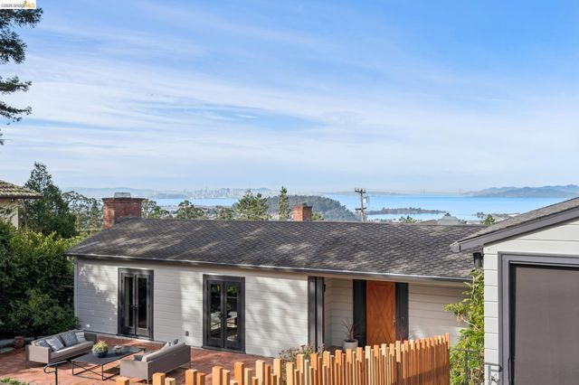 38 Highgate, Kensington, CA 94707