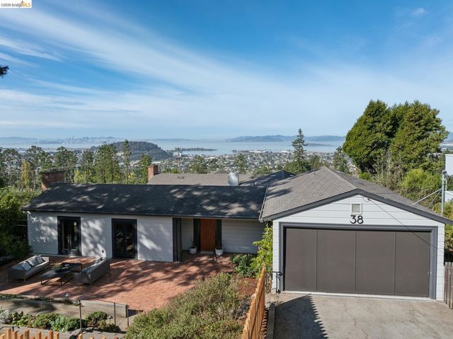 38 Highgate, Kensington, CA 94707