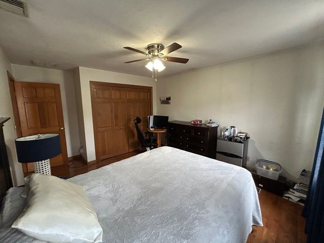 4 Robinette Rd, Stoughton, MA 02072