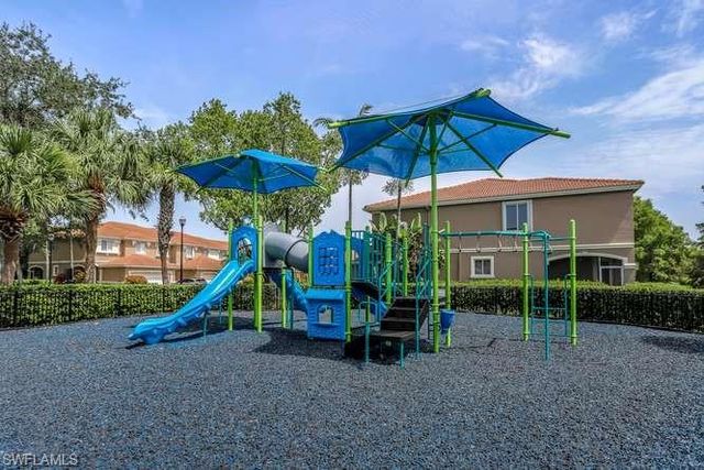 17546 Cherry Ridge LN, Fort Myers, FL 33967