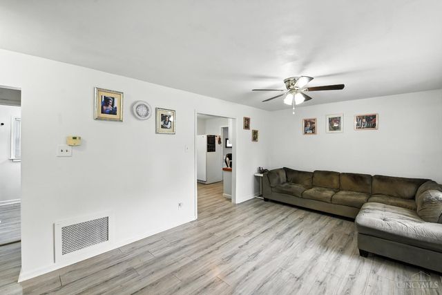 1430 Woodville Pike, Goshen Twp, OH 45140