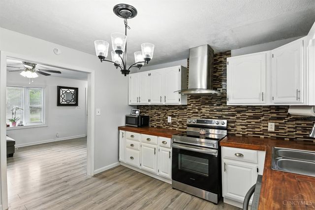 1430 Woodville Pike, Goshen Twp, OH 45140