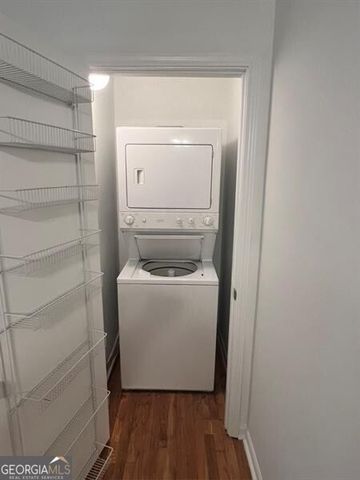 323 8th Street NE 6, Atlanta, GA 30309