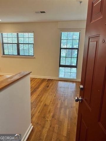 323 8th Street NE 6, Atlanta, GA 30309