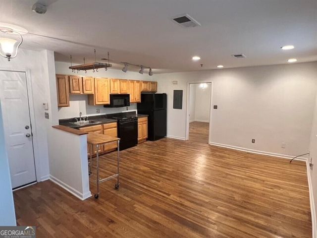 323 8th Street NE 6, Atlanta, GA 30309