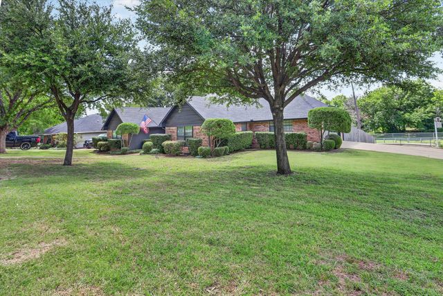 1002 Capetown Drive, Grand Prairie, TX 75050