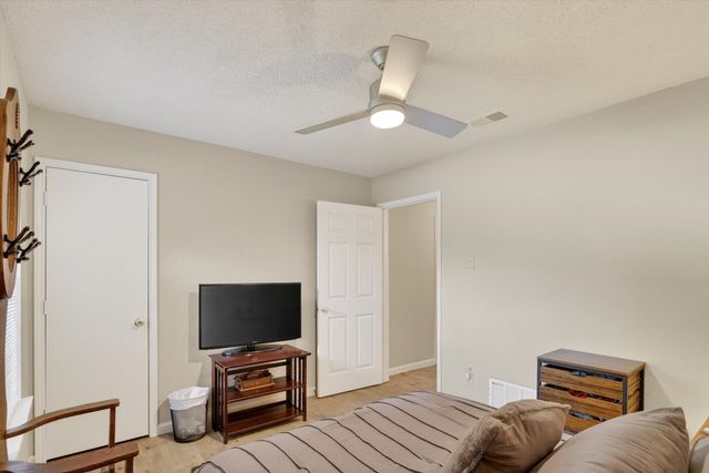 1002 Capetown Drive, Grand Prairie, TX 75050