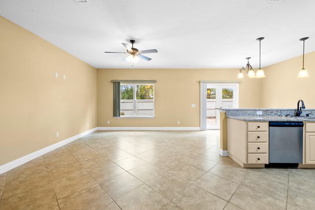 1808 Annabellas Drive, Panama City Beach, FL 32407