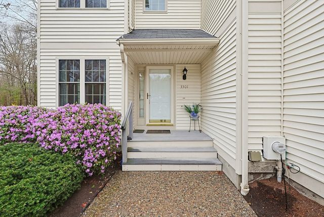 3301 Maple Brook Road 301, Bellingham, MA 02019