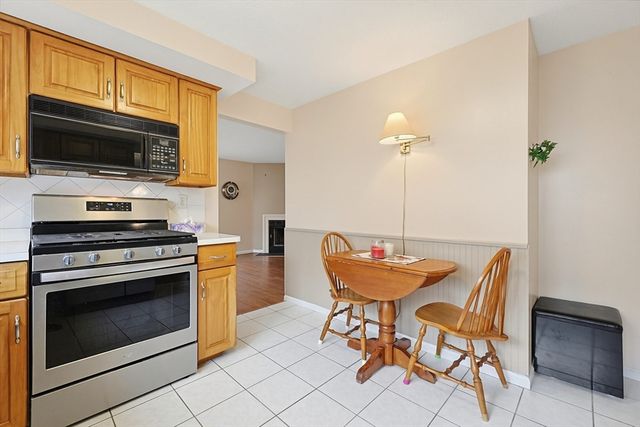 3301 Maple Brook Road 301, Bellingham, MA 02019