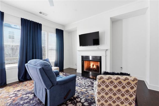 2161 Colvin NW Court, Atlanta, GA 30318