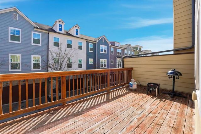 2161 Colvin NW Court, Atlanta, GA 30318