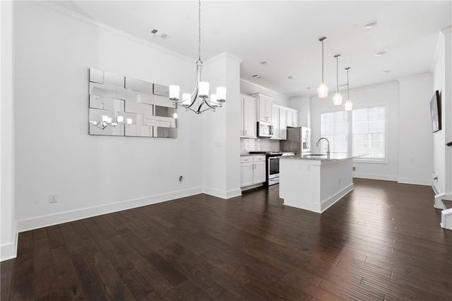 2161 Colvin NW Court, Atlanta, GA 30318