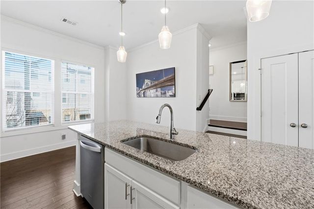 2161 Colvin NW Court, Atlanta, GA 30318