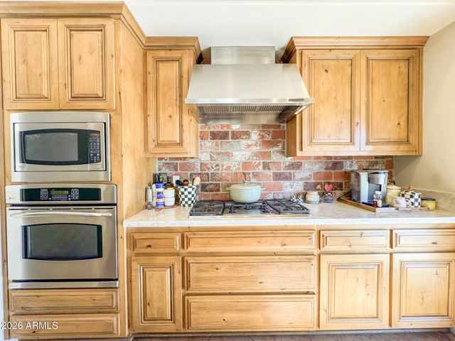 325 W CAMPBELL Avenue, Phoenix, AZ 85013