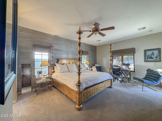 325 W CAMPBELL Avenue, Phoenix, AZ 85013