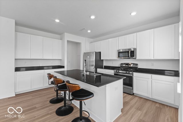 4985 W Burrel Lane, New Palestine, IN 46163