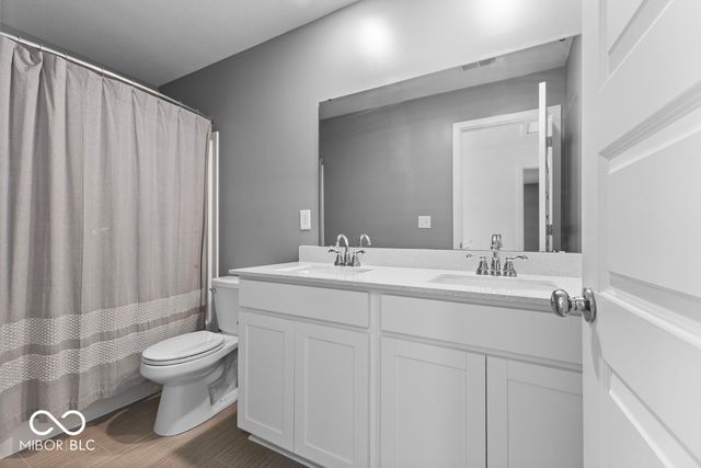 4985 W Burrel Lane, New Palestine, IN 46163