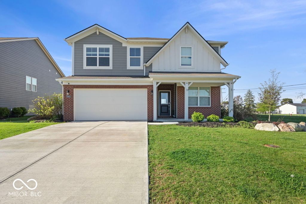 4985 W Burrel Lane, New Palestine, IN 46163