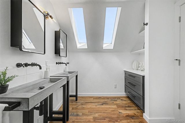 2600 N Vine Street, Denver, CO 80205