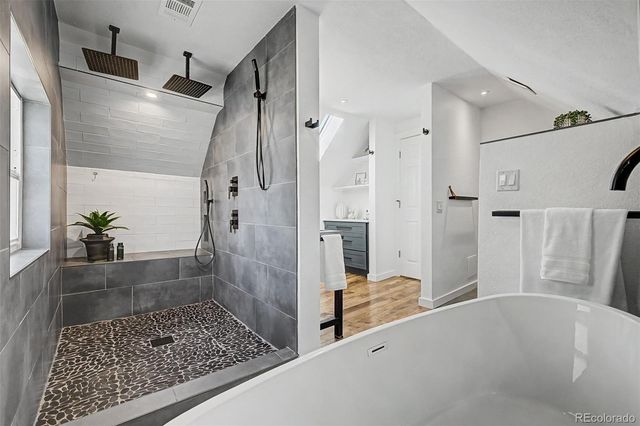 2600 N Vine Street, Denver, CO 80205