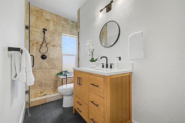 2600 N Vine Street, Denver, CO 80205