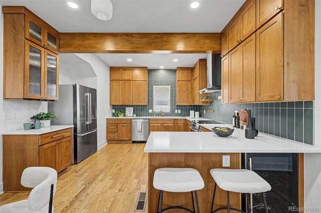 2600 N Vine Street, Denver, CO 80205