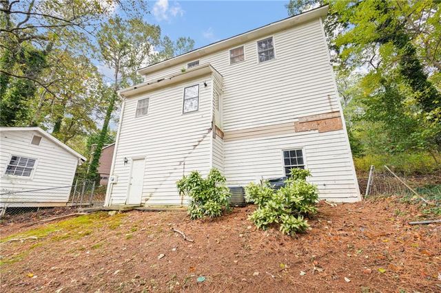 1978 Winding Creek SW Lane, Marietta, GA 30064