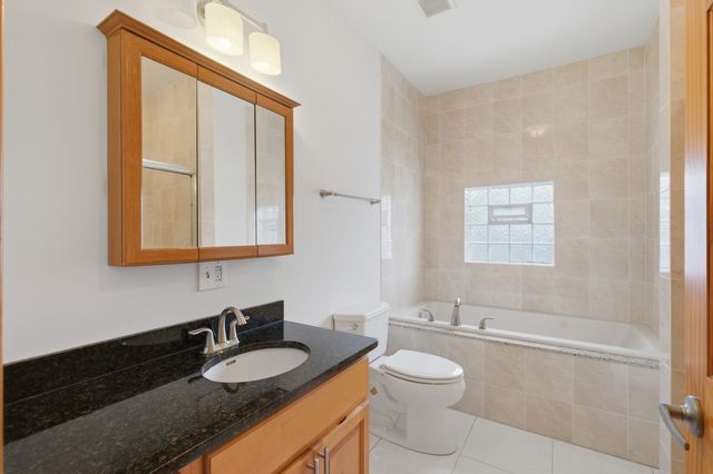 3917 W 60th Street, Chicago, IL 60629