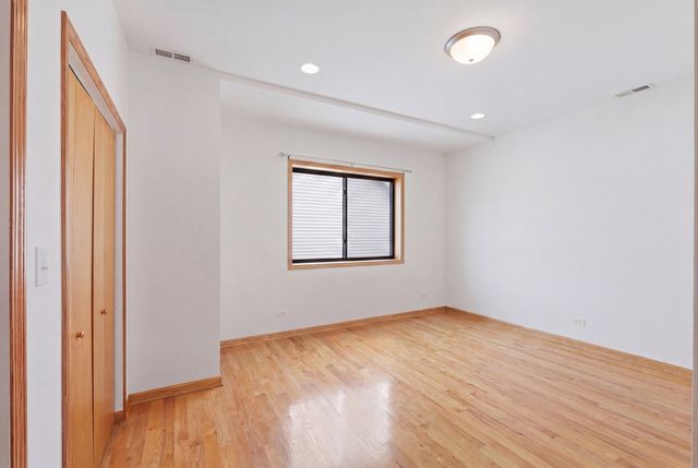 3917 W 60th Street, Chicago, IL 60629
