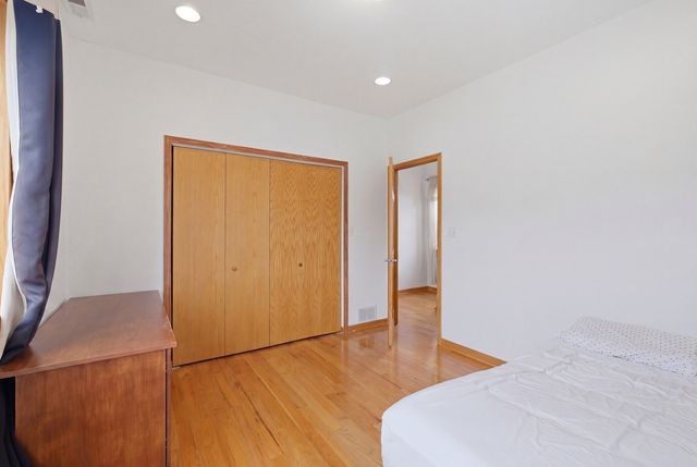 3917 W 60th Street, Chicago, IL 60629