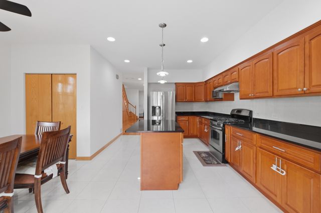 3917 W 60th Street, Chicago, IL 60629