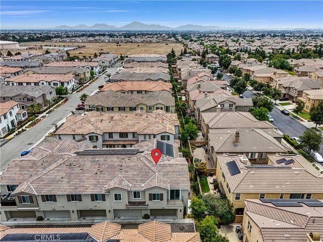 5584 Kate Way 10, Fontana, CA 92336