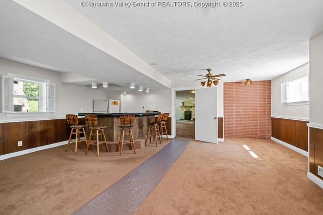 3 Lou's Drive, Elkview, WV 25071