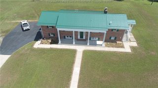 3 Lou's Drive, Elkview, WV 25071