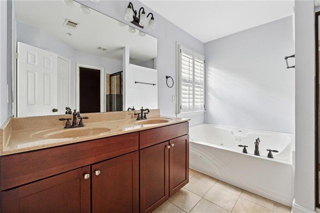 6153 Indian Wood Circle SE, Mableton, GA 30126