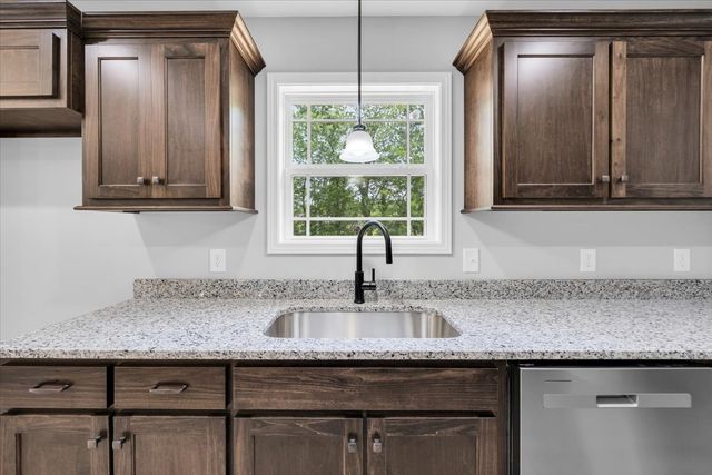 314 Spring St, Wartrace, TN 37183