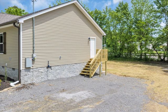 314 Spring St, Wartrace, TN 37183
