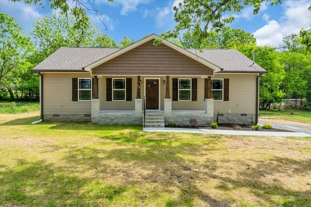314 Spring St, Wartrace, TN 37183