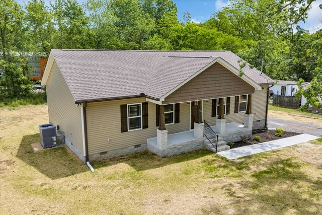 314 Spring St, Wartrace, TN 37183