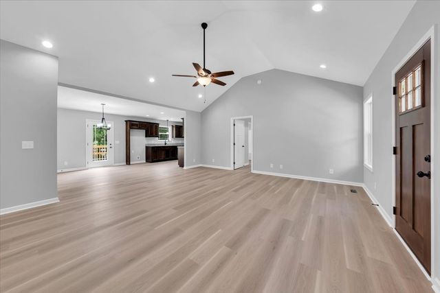 314 Spring St, Wartrace, TN 37183