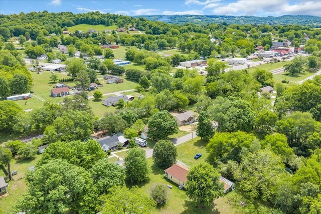 314 Spring St, Wartrace, TN 37183