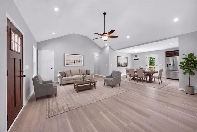 314 Spring St, Wartrace, TN 37183